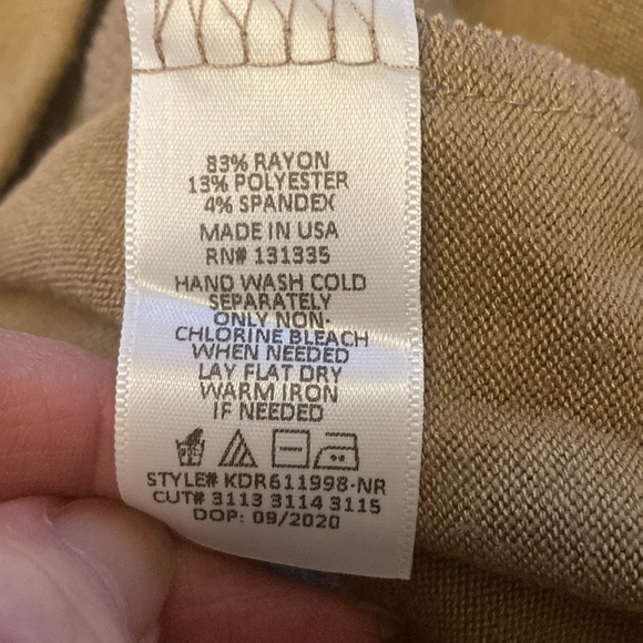 NWT Socialite women’s sweater dress long sleeve lightweight knit tan medium - Picture 4 of 9